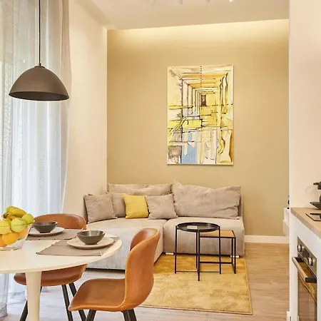 Rajiceva For 4 One Bdr 1living Terrace Knez Mihailov 公寓
