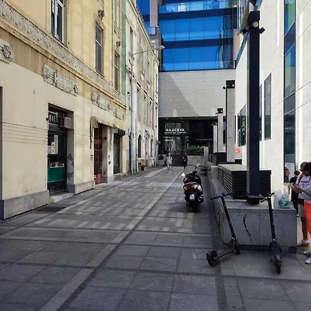 Rajiceva For 4 One Bdr 1living Terrace Knez Mihailov 아파트 *